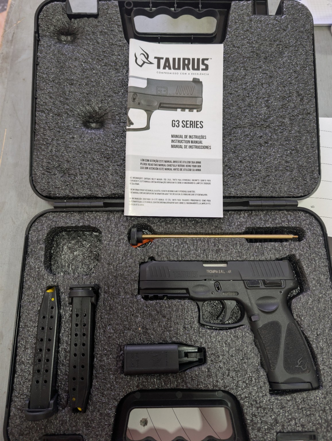 Taurus G3 Estándar (Full-Size) tradicional, con acabado negro mate (pavonada).